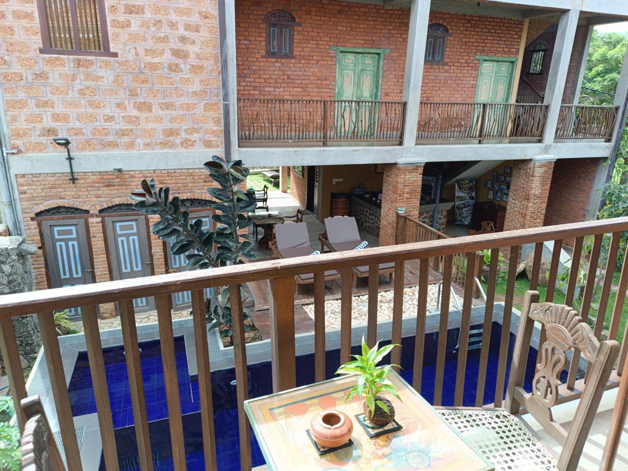 Negombo Boutique Villa Exterior photo The interior of the house