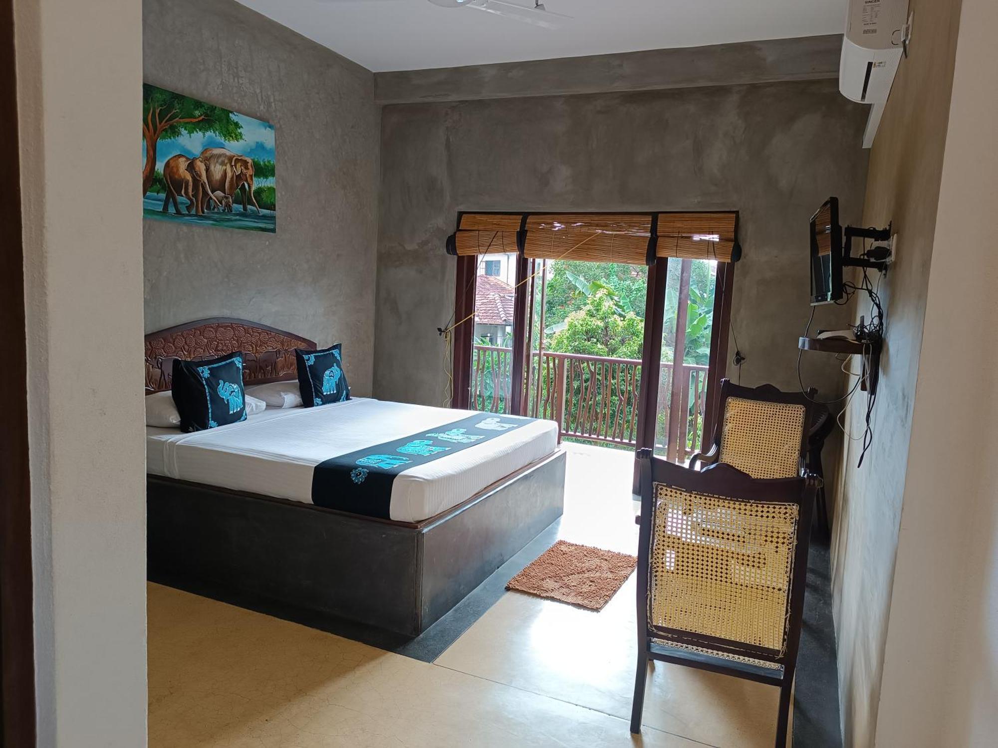 Negombo Boutique Villa Exterior photo Deluxe Room